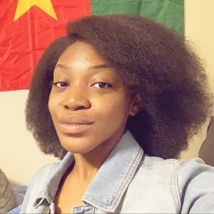 Meet your Posher, Aicha